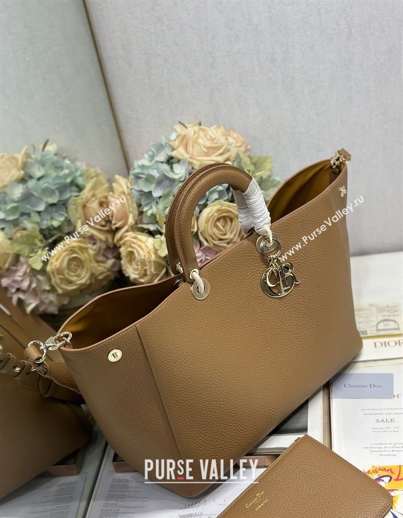Dior Toujours Large Bag in Litchi Grained Calfskin Brown 2025 1188 (XXG-250627105)