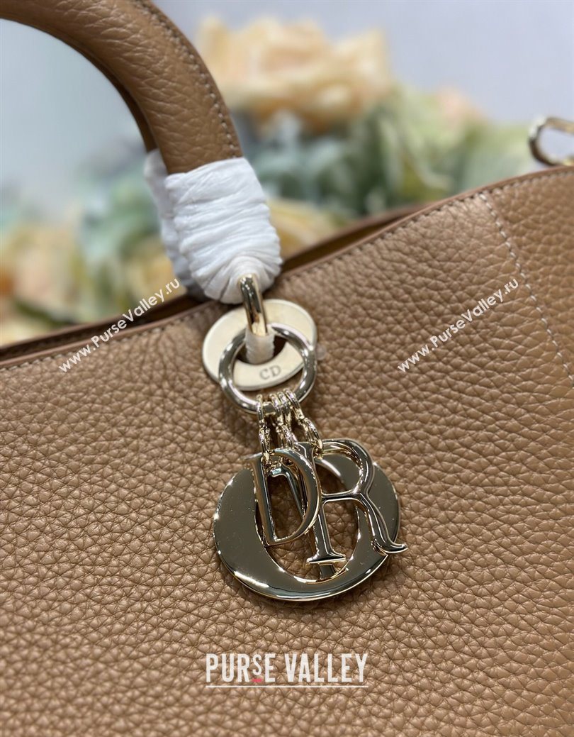 Dior Toujours Medium Bag in Litchi Grained Calfskin Brown 2025 1188 (XXG-250627103)