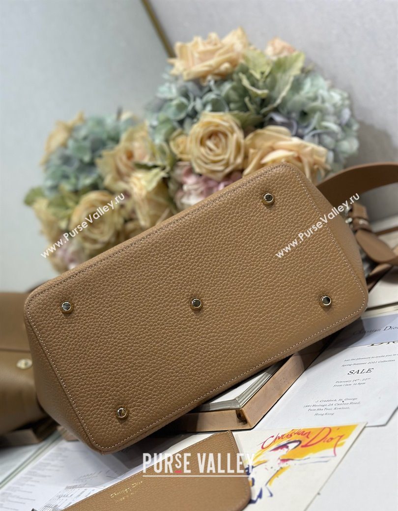 Dior Toujours Medium Bag in Litchi Grained Calfskin Brown 2025 1188 (XXG-250627103)