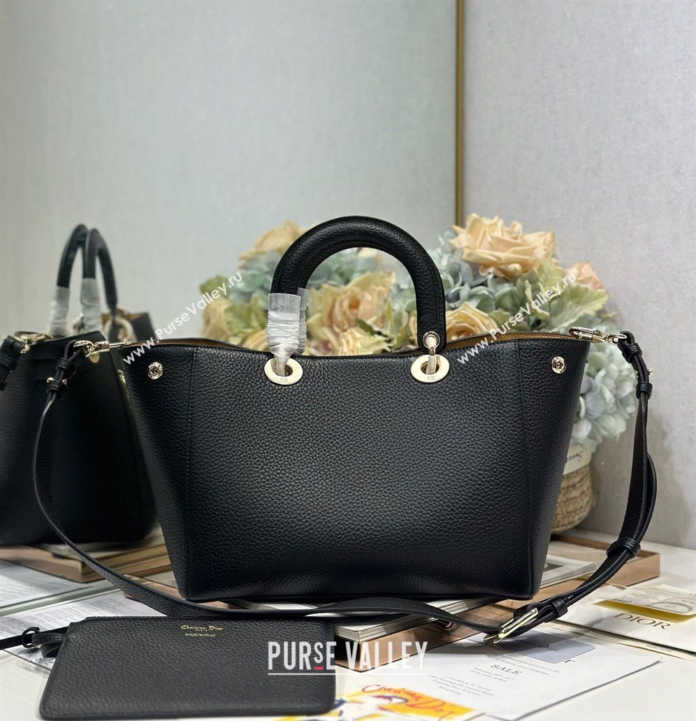 Dior Toujours Medium Bag in Litchi Grained Calfskin Black 2025 1188 (XXG-250627104)