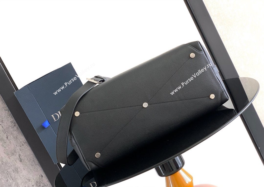 Dior Mens Medium Dior Normandie Tote Bag in Icons Calfskin Black 2025 (BF-250627064)