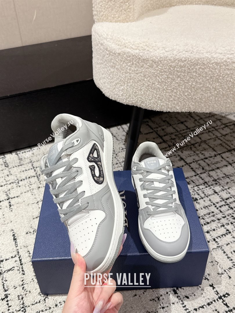 Dior B57 Dribble Low-Top Sneakers in Smooth Calfskin with Beige and Black Dior Oblique Jacquard White/Grey 2025 (KL-250710009)