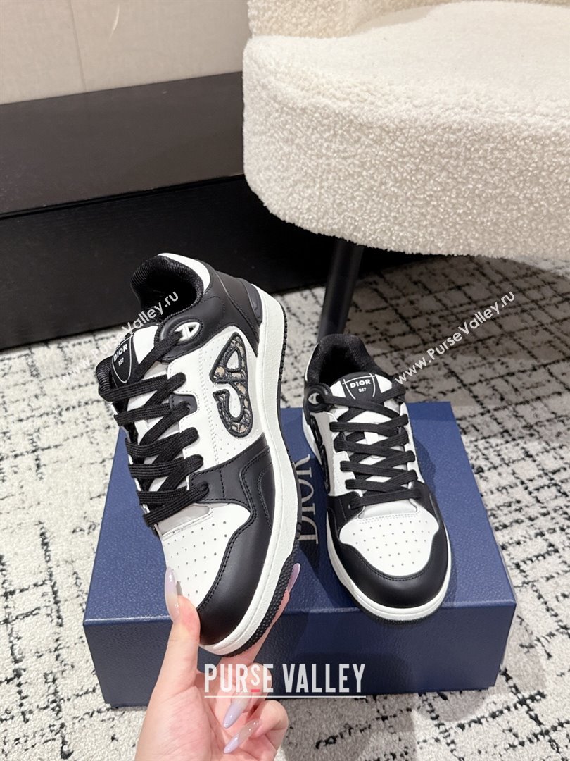 Dior B57 Dribble Low-Top Sneakers in Smooth Calfskin with Beige and Black Dior Oblique Jacquard White/Black 2025 (KL-250710010)