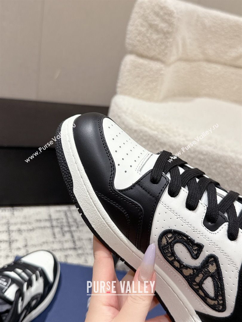 Dior B57 Dribble Low-Top Sneakers in Smooth Calfskin with Beige and Black Dior Oblique Jacquard White/Black 2025 (KL-250710010)