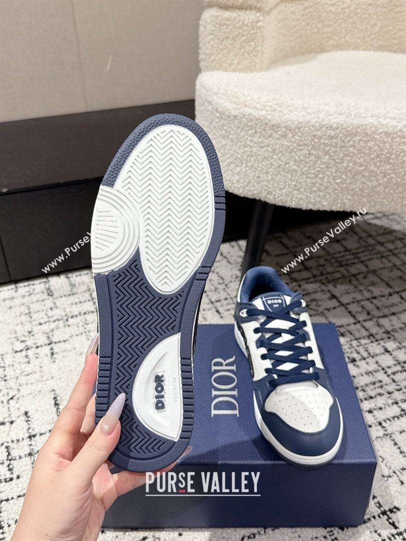 Dior B57 Dribble Low-Top Sneakers in Smooth Calfskin with Beige and Black Dior Oblique Jacquard White/Navy Blue 2025 (KL-2507100