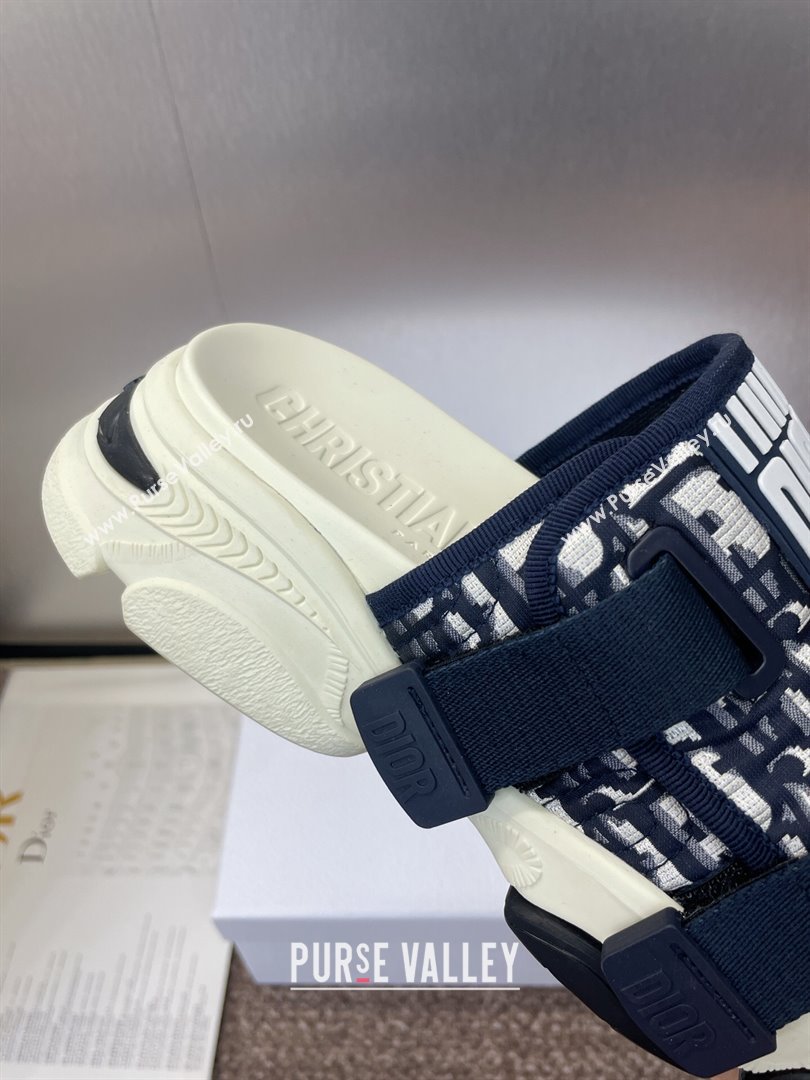 Dior D-Wander Platform Slides Sandal in Oblique Fabric Blue/Beige 2025 (JC-250710023)
