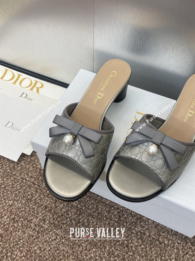 Dior Oblique Leather Heeled Slides Sandal 6cm with Pearl Bow Grey 2025 (JC-250710042)