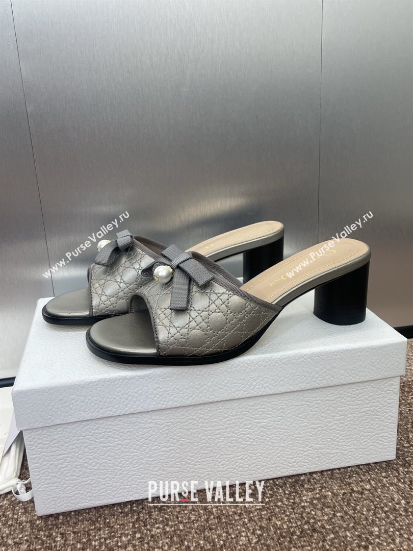 Dior Oblique Leather Heeled Slides Sandal 6cm with Pearl Bow Grey 2025 (JC-250710042)