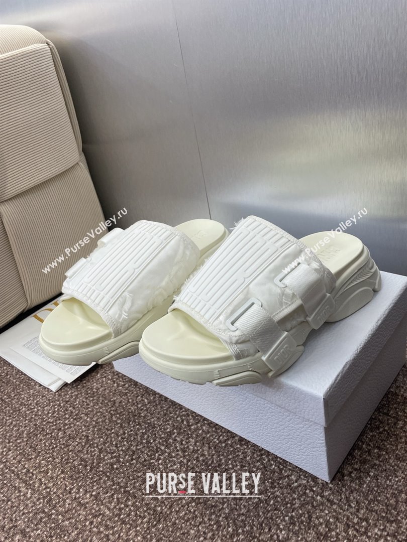 Dior D-Wander Platform Slides Sandal in Oblique Fabric White 2025 (JC-250710024)