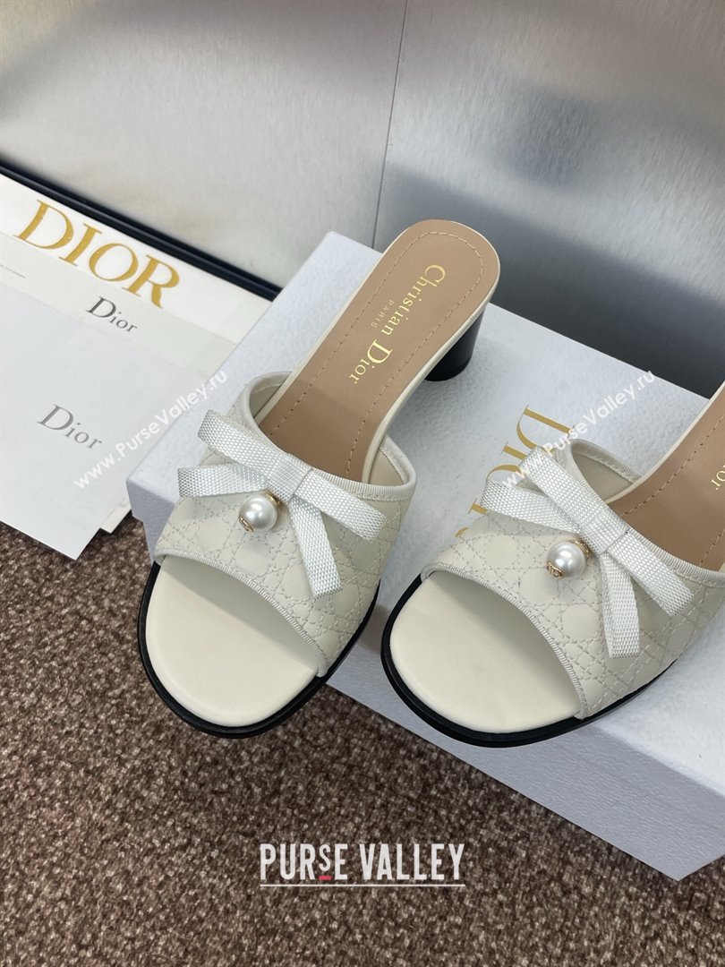 Dior Oblique Leather Heeled Slides Sandal 6cm with Pearl Bow White 2025 (JC-250710044)