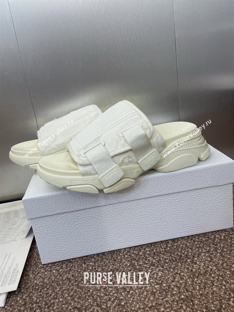 Dior D-Wander Platform Slides Sandal in Oblique Fabric White 2025 (JC-250710024)