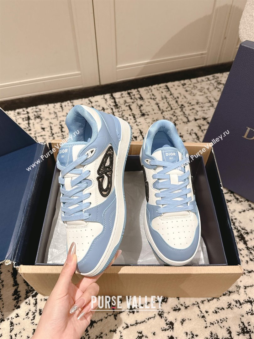 Dior B57 Dribble Low-Top Sneakers in Smooth Calfskin with Beige and Black Dior Oblique Jacquard Light Blue 2025 (KL-250710011)
