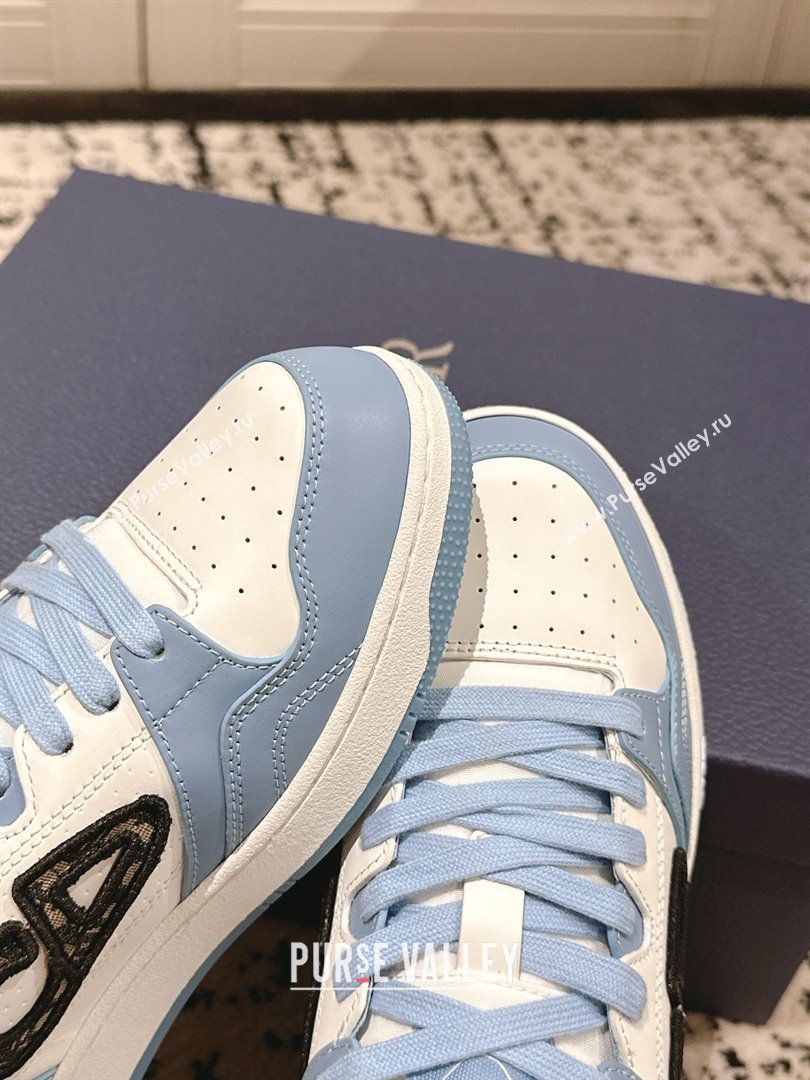 Dior B57 Dribble Low-Top Sneakers in Smooth Calfskin with Beige and Black Dior Oblique Jacquard Light Blue 2025 (KL-250710011)
