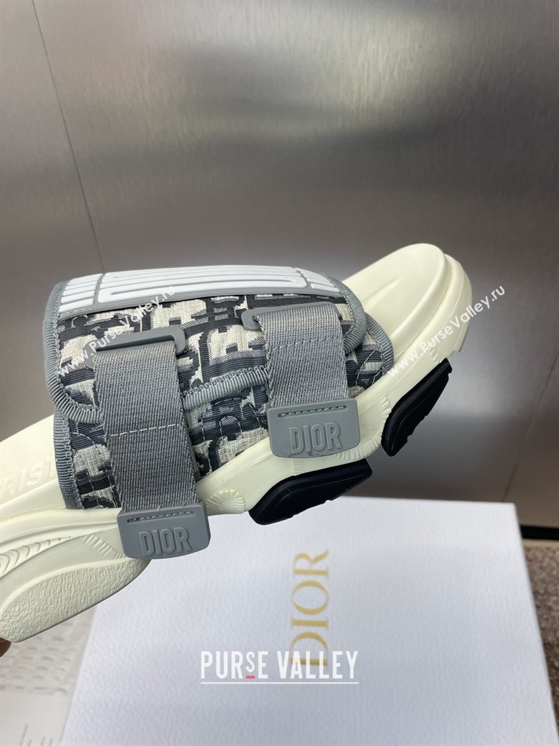 Dior D-Wander Platform Slides Sandal in Oblique Fabric Grey 2025 (JC-250710021)