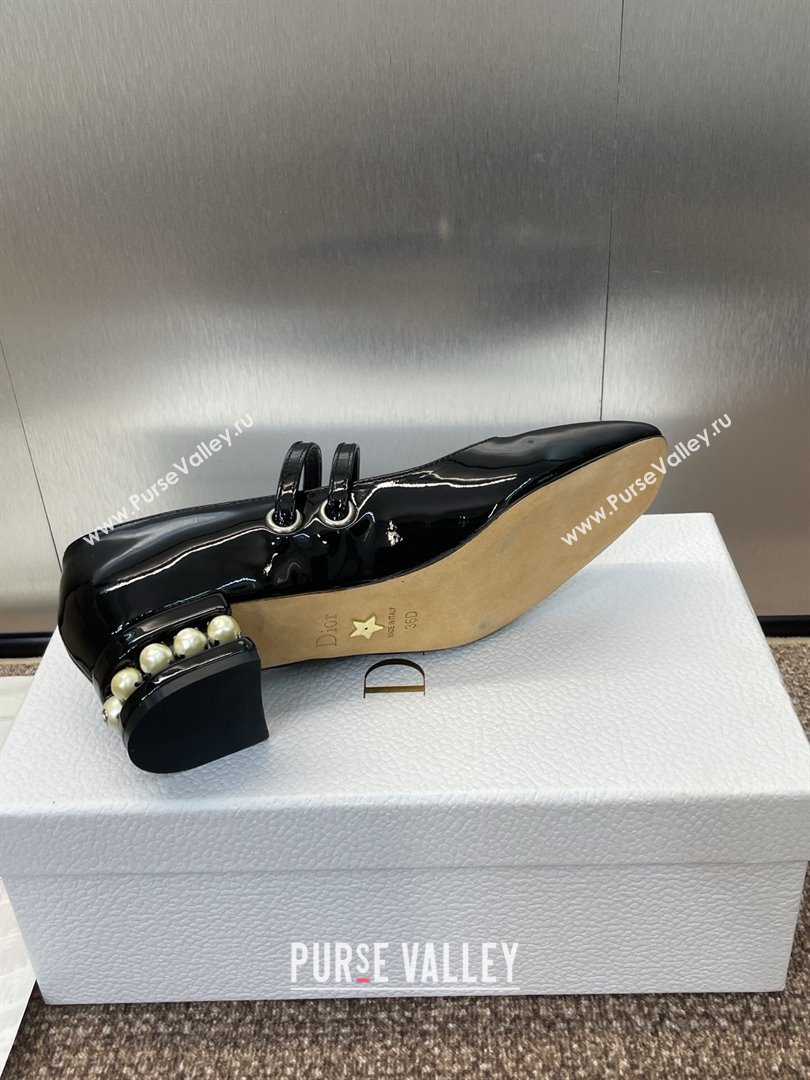 Dior D-Lane Mary Janes Pumps 3.5cm in Patent Leather with Pearls Black 2025 (JC-250710025)