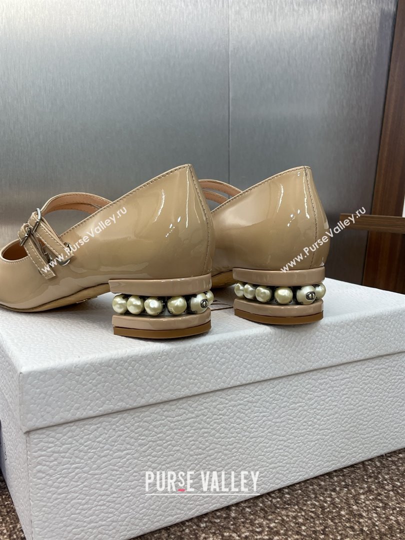 Dior D-Lane Mary Janes Pumps 3.5cm in Patent Leather with Pearls Beige 2025 (JC-250710026)