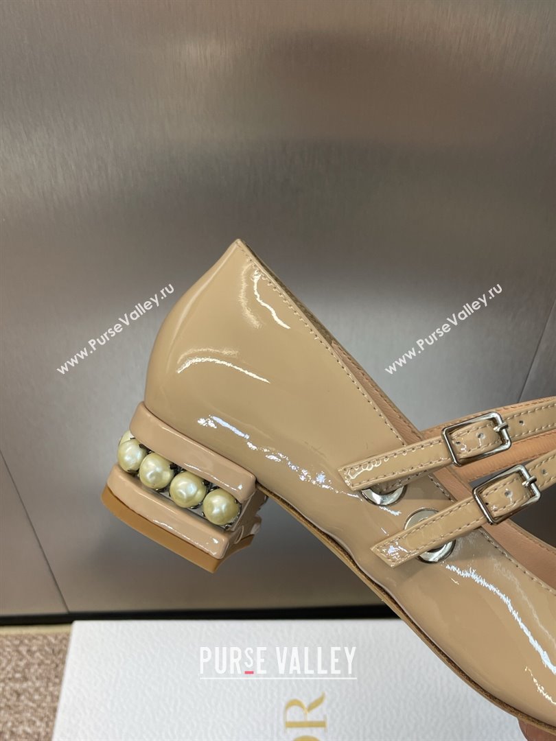 Dior D-Lane Mary Janes Pumps 3.5cm in Patent Leather with Pearls Beige 2025 (JC-250710026)