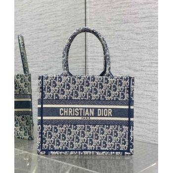 Dior Small Dior Book Tote Bag in Blue Dior Oblique Chambray-Effect Embroidery 2025 M1296ZEEO (XXG-250806047)