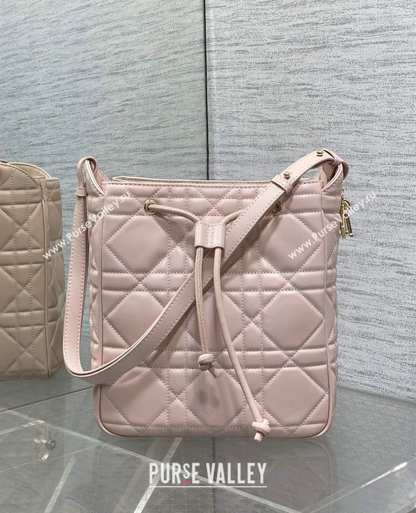 Dior Medium D-Motion Bag in Macrocannage Lambskin Powder Pink 2025 0806 (XXG-250806001)