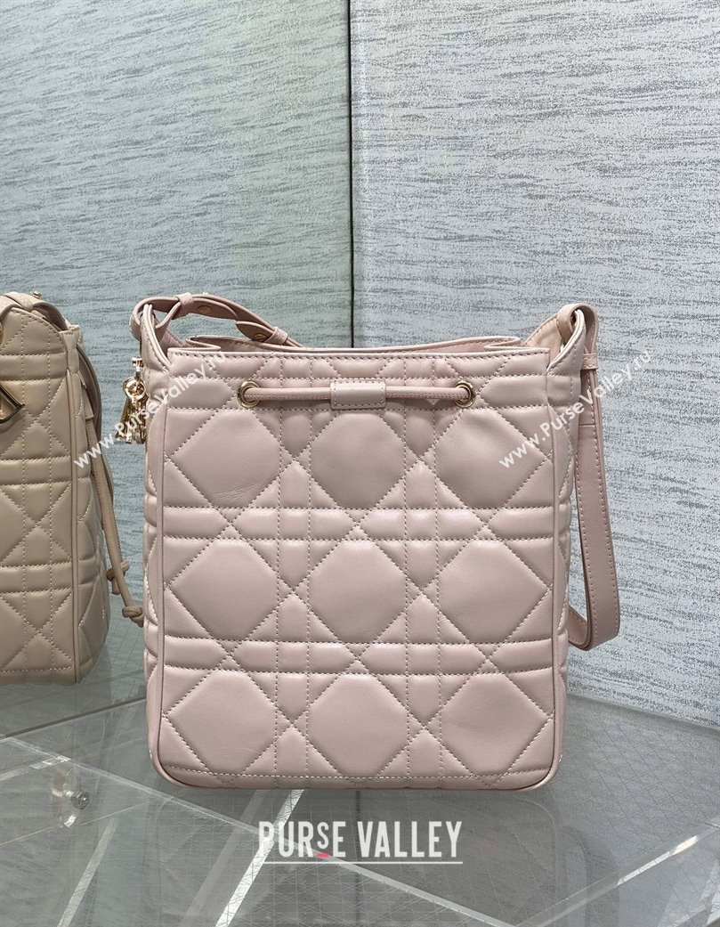 Dior Medium D-Motion Bag in Macrocannage Lambskin Powder Pink 2025 0806 (XXG-250806001)