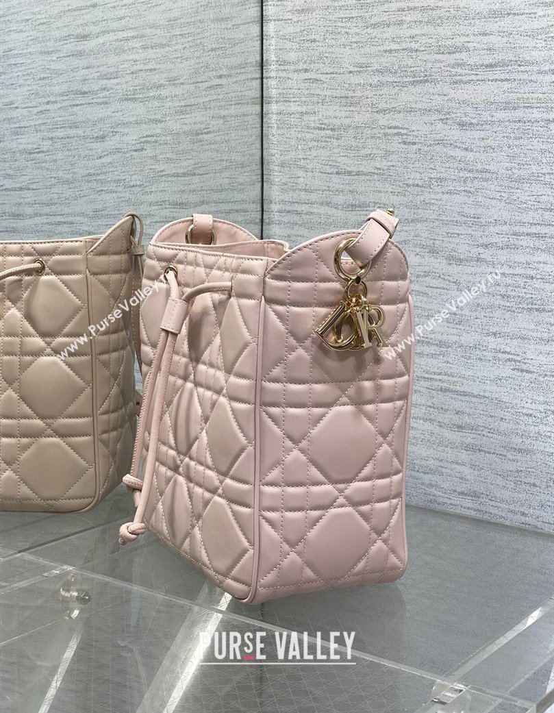 Dior Medium D-Motion Bag in Macrocannage Lambskin Powder Pink 2025 0806 (XXG-250806001)