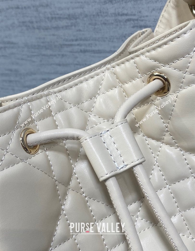 Dior Small D-Motion Bag in Macrocannage Lambskin Ivory White 2025 2851 (XXG-250806007)