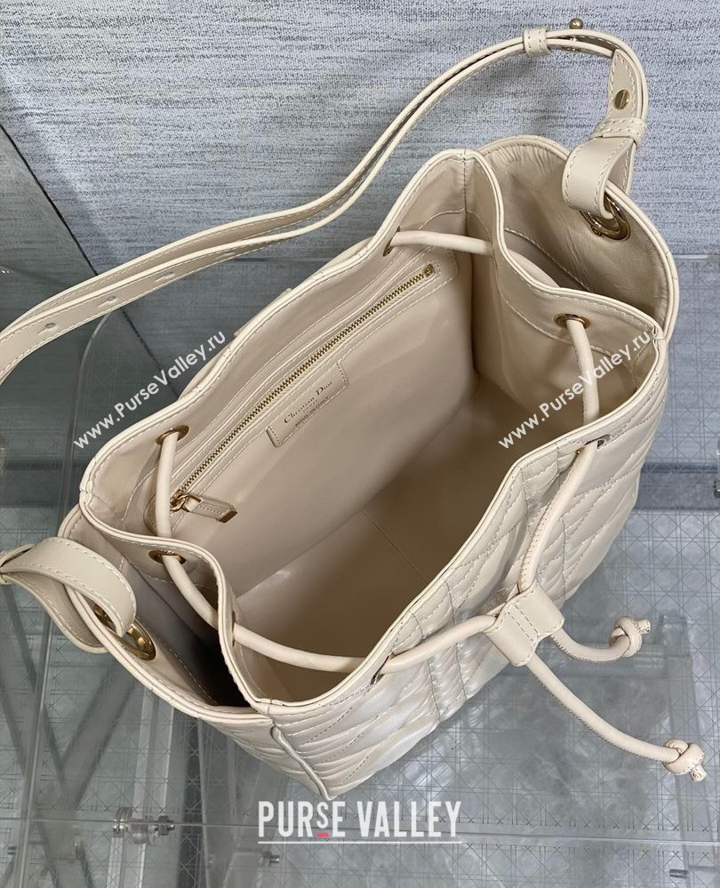 Dior Medium D-Motion Bag in Macrocannage Lambskin Ivory White 2025 0806 (XXG-250806002)