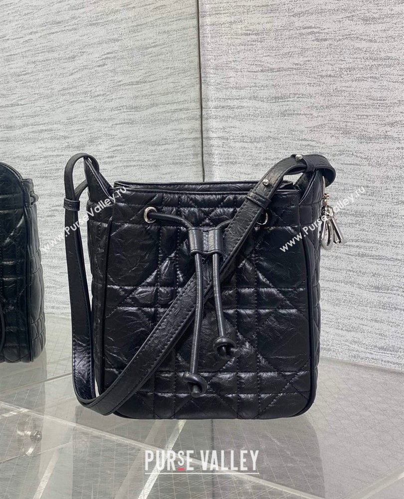 Dior Small D-Motion Bag in Macrocannage Crinkled Calfskin Black 2025 2851 (XXG-250806008)