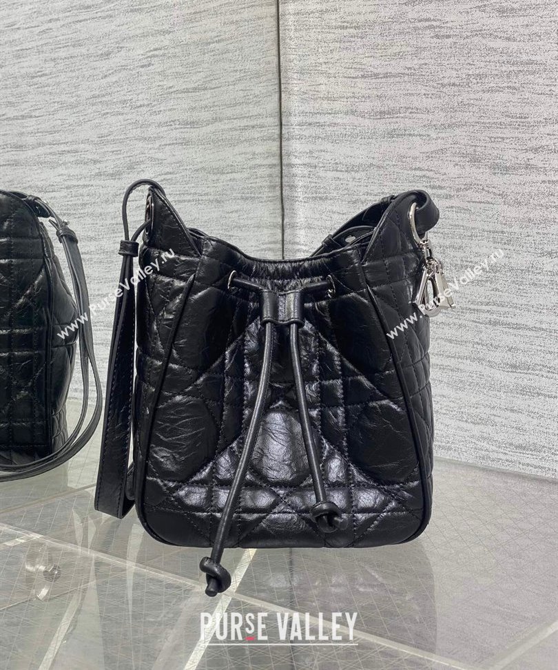 Dior Small D-Motion Bag in Macrocannage Crinkled Calfskin Black 2025 2851 (XXG-250806008)