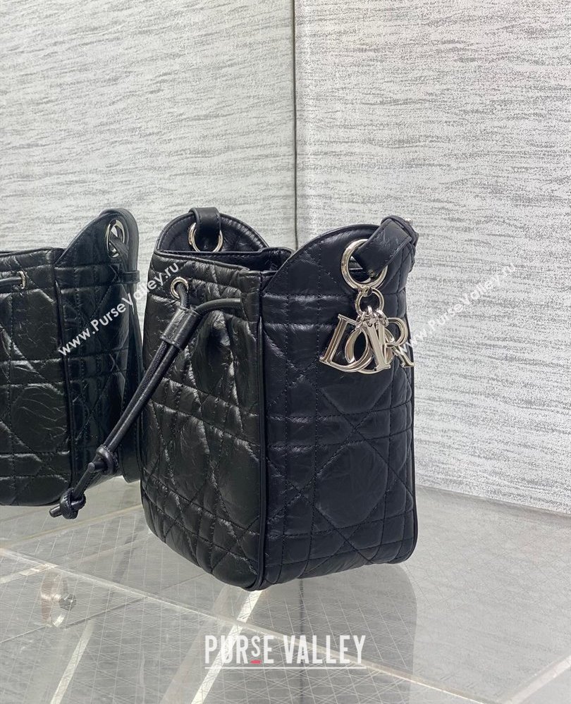 Dior Small D-Motion Bag in Macrocannage Crinkled Calfskin Black 2025 2851 (XXG-250806008)