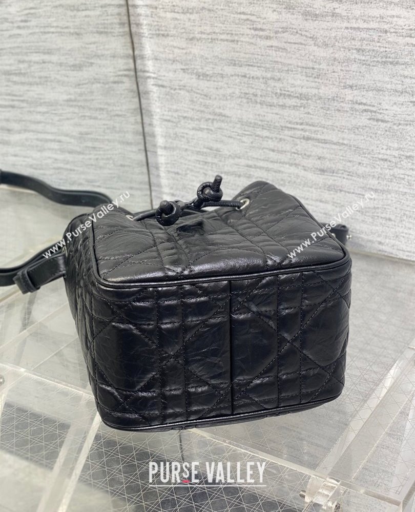 Dior Small D-Motion Bag in Macrocannage Crinkled Calfskin Black 2025 2851 (XXG-250806008)