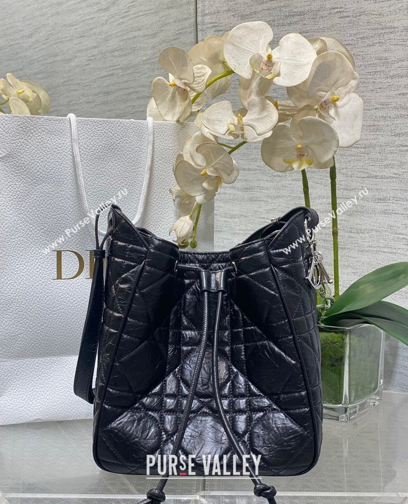Dior Medium D-Motion Bag in Macrocannage Crinkled Calfskin Black 2025 0806 (XXG-250806003)
