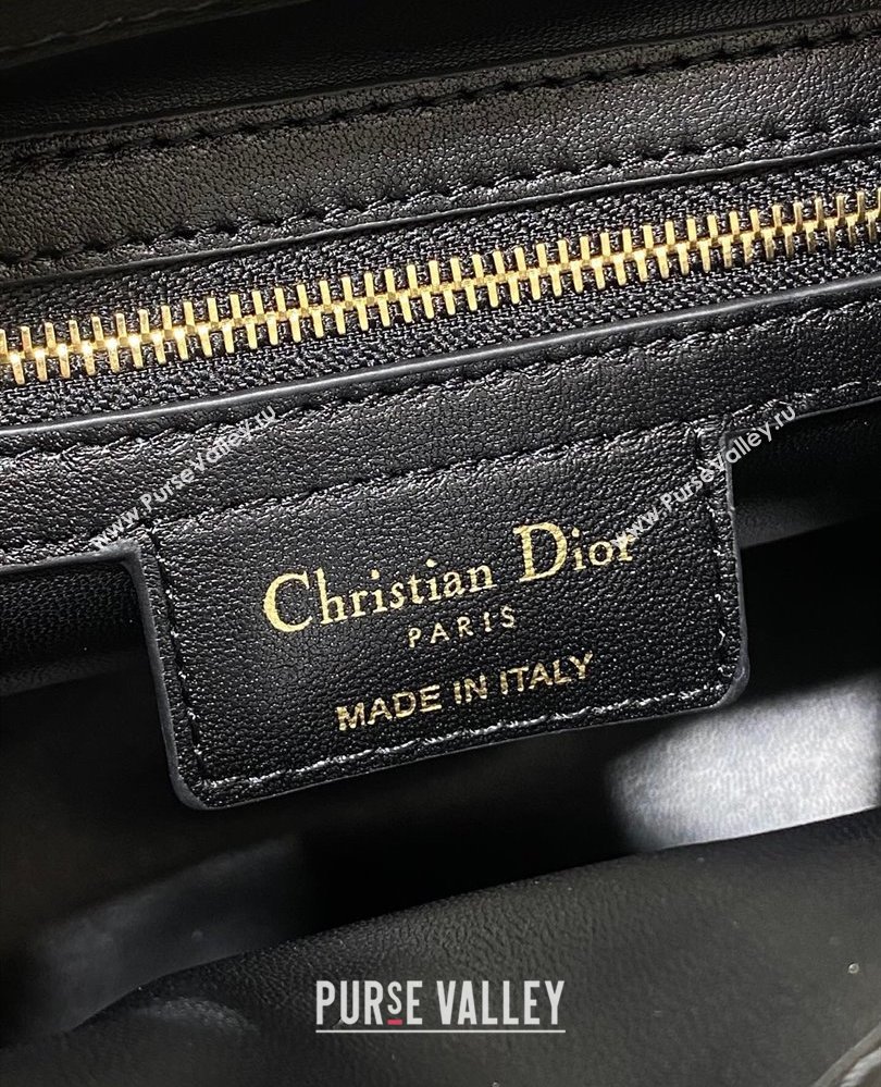 Dior Small D-Motion Bag in Macrocannage Lambskin Black 2025 2851 (XXG-250806009)