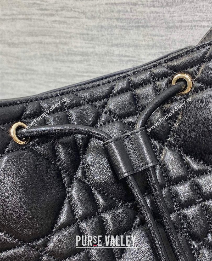 Dior Medium D-Motion Bag in Macrocannage Lambskin Black 2025 0806 (XXG-250806004)