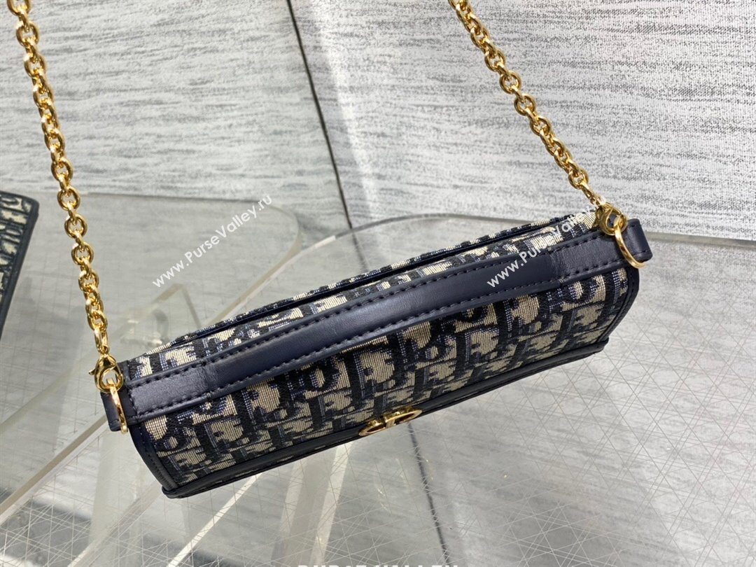 Dior 30 Montaigne Cigale Pouch with Chain in Blue Dior Oblique Jacquard 2025 (XXG-250806038)