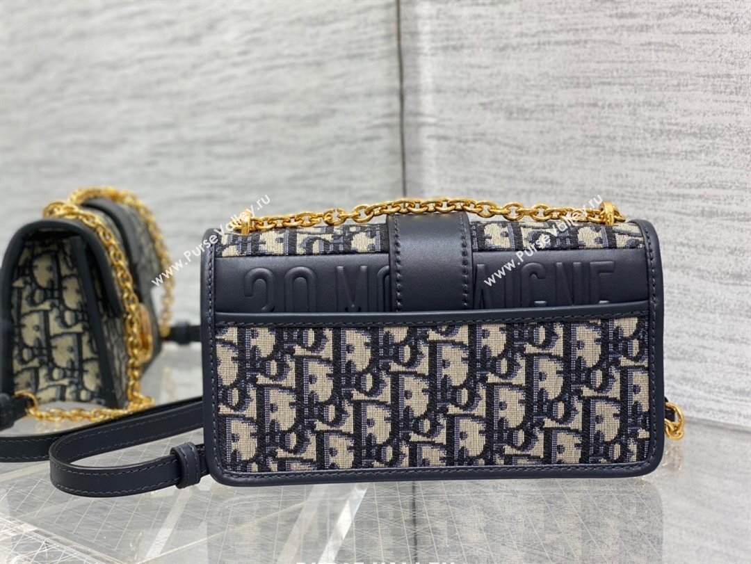 Dior 30 Montaigne East-West Bag with Chain in Blue Dior Oblique Jacquard 2025 M9073 (XXG-250806111)