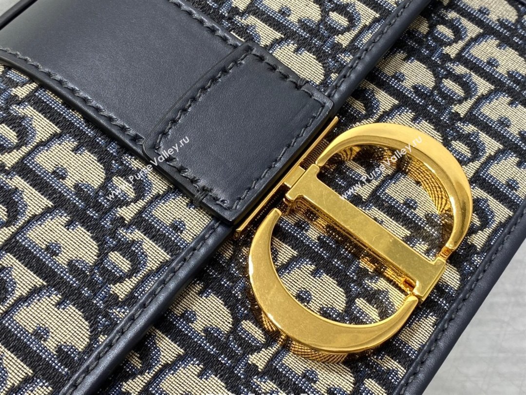 Dior 30 Montaigne Bag in Blue Dior Oblique Jacquard 2025 M9074 0806 (XXG-250806114)