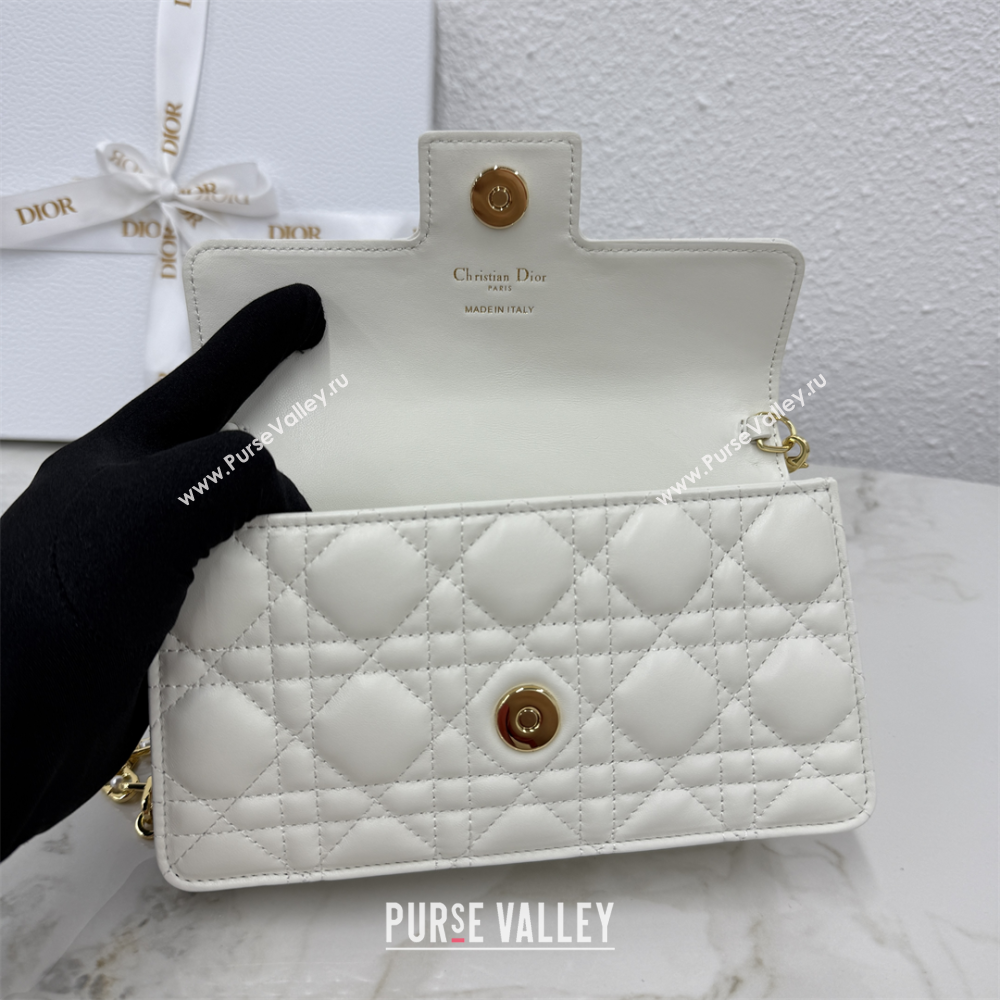 Dior Jolie East-West Bag in Cannage Lamb Leather and Flat Cannage Calfskin White 2025 S3117 (XXG-250806107)