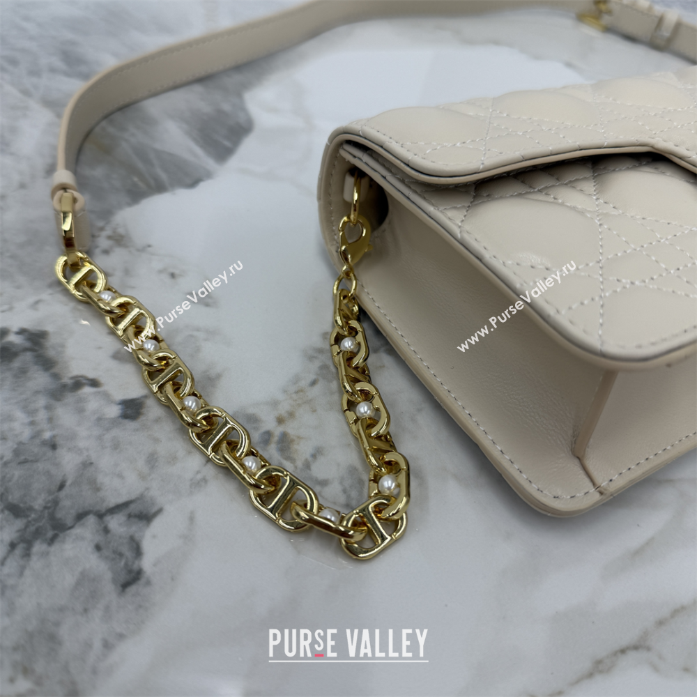 Dior Jolie East-West Bag in Cannage Lamb Leather and Flat Cannage Calfskin Light Beige 2025 S3117 (XXG-250806108)