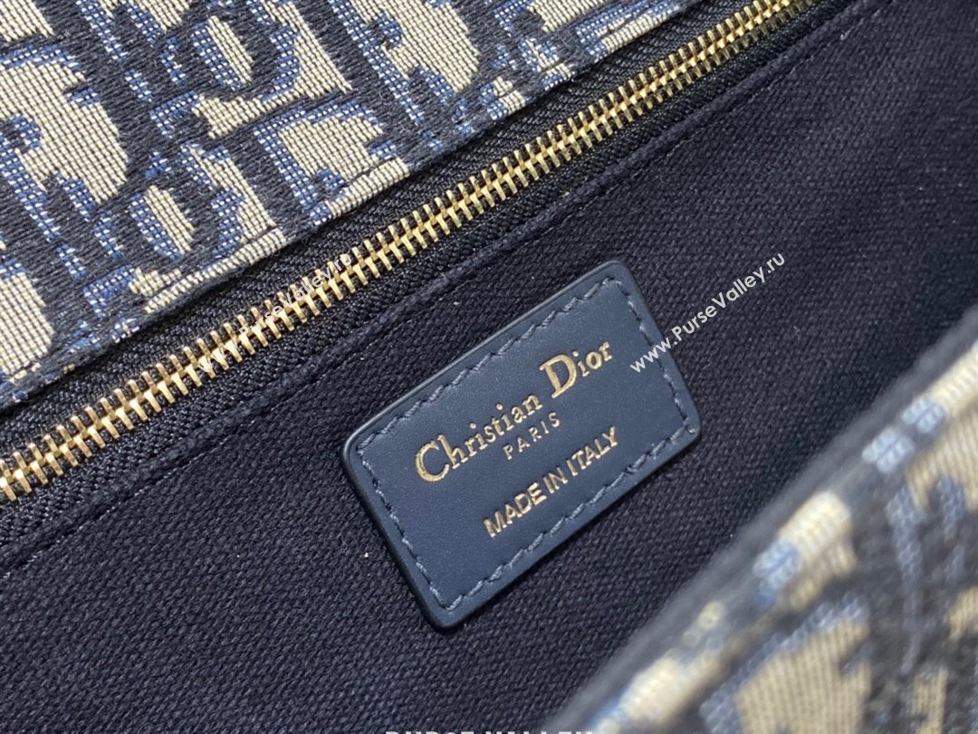 Dior 30 Montaigne Chain Bag in Blue Dior Oblique Jacquard 2025 M9073 0806 (XXG-250806112)