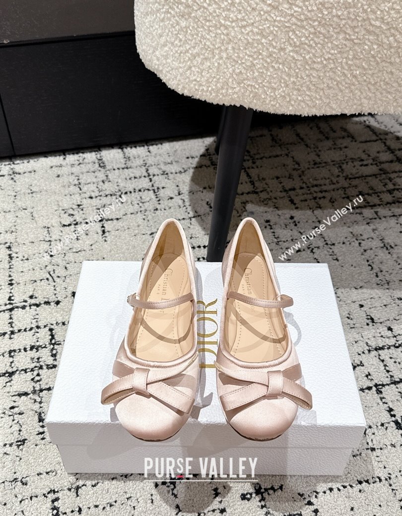Dior Lovely-D Mary Janes Ballet Flats in Satin with Bow Light Pink 2025 (MD-250822004)