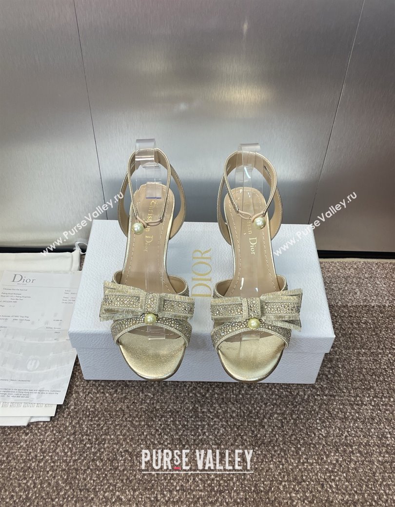 Dior Or Adiorable Heeled Sandals 7cm in Embroidered Cotton and Lambskin with Strass, Pearls and Bow Gold 2025 (JC-250822028)