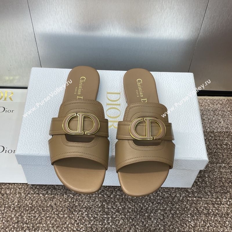Dior 30 Montaigne Flat Slides Sandal in Calfskin Leather Beige 2025 DR082205 (JC-250822099)