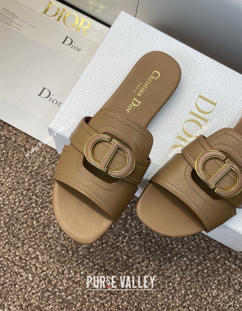 Dior 30 Montaigne Flat Slides Sandal in Calfskin Leather Beige 2025 DR082205 (JC-250822099)