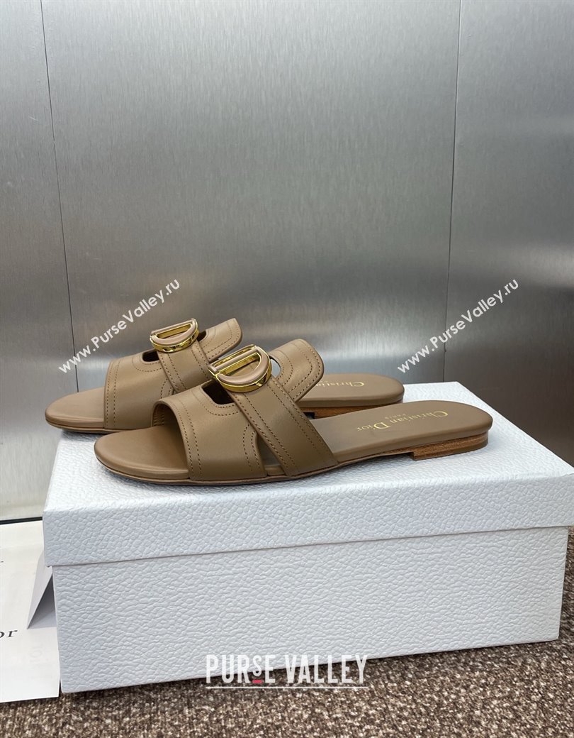 Dior 30 Montaigne Flat Slides Sandal in Calfskin Leather Beige 2025 DR082205 (JC-250822099)