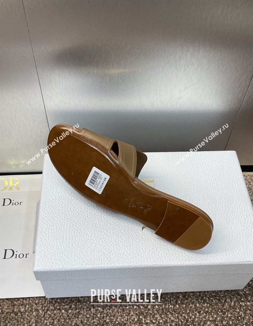 Dior 30 Montaigne Flat Slides Sandal in Calfskin Leather Beige 2025 DR082205 (JC-250822099)