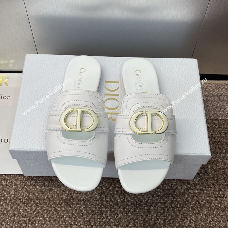 Dior 30 Montaigne Flat Slides Sandal in Calfskin Leather White 2025 DR082205 (JC-250822101)