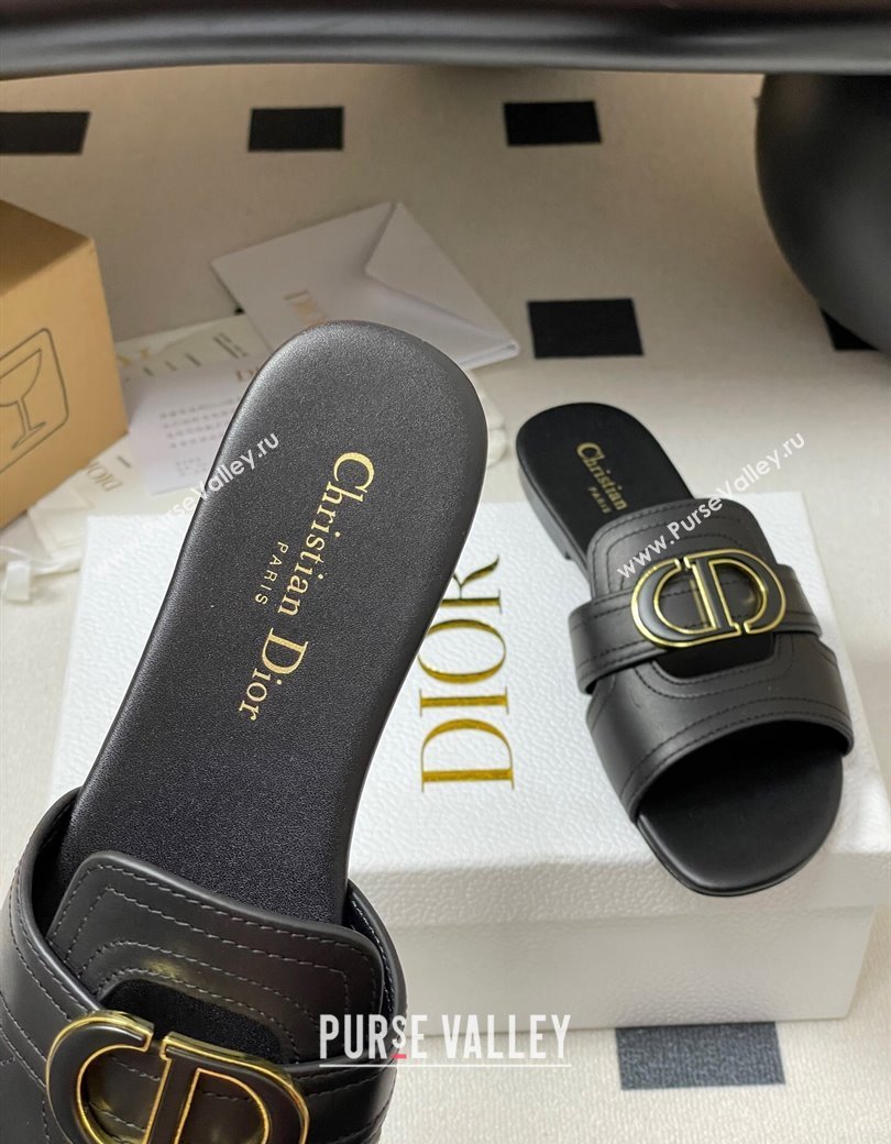 Dior 30 Montaigne Flat Slides Sandal in Calfskin Leather Black 2025 DR082205 (MD-250822102)