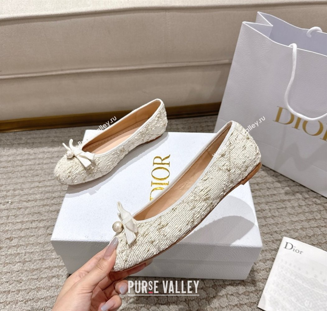 Dior Ballet Flats in Quilted Cannage Tweed with Pearl Bow Beige 2025 (MD-250822012)