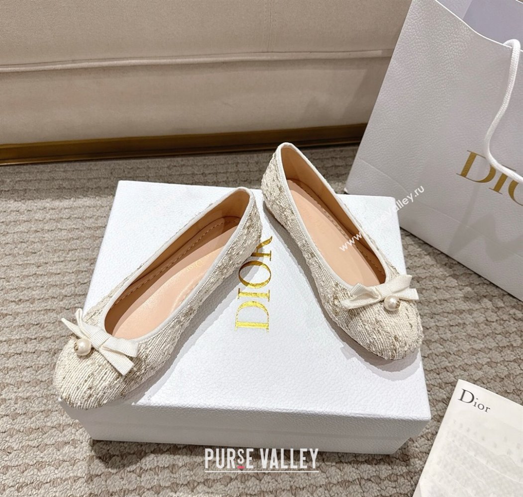 Dior Ballet Flats in Quilted Cannage Tweed with Pearl Bow Beige 2025 (MD-250822012)